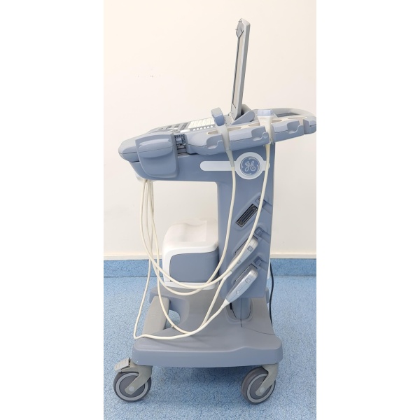 GE VOLUSON-E Portable Ultrasound - Image 3