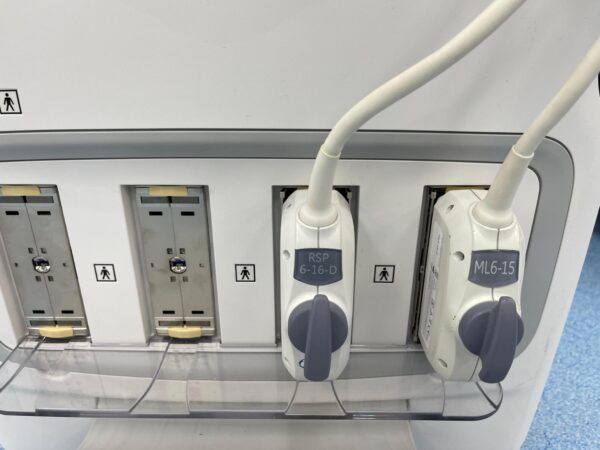 GE Voluson E8 BT19 - Image 5